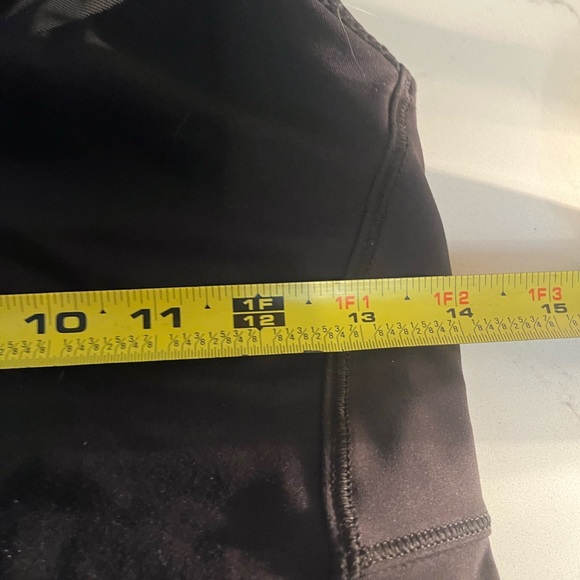 Woman’s Lulumon yoga Tank, Black Sheer Lulumon Tank Layered Like new w tag - Picture 11 of 12